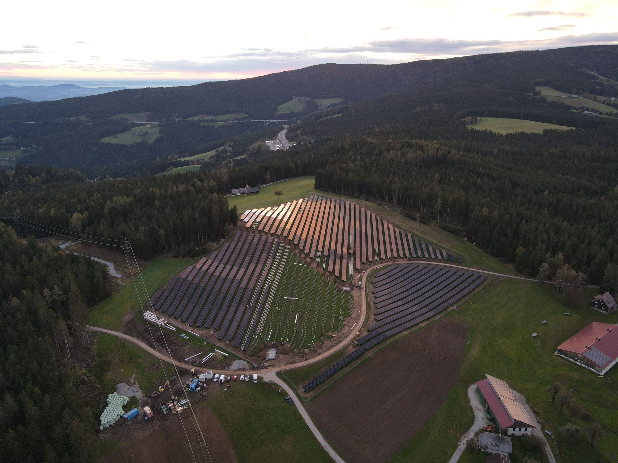 Rautner Rechtsanwälte begleitet Finanzierung für 5,9 MWp-Photovoltaikanlage in der Steiermark